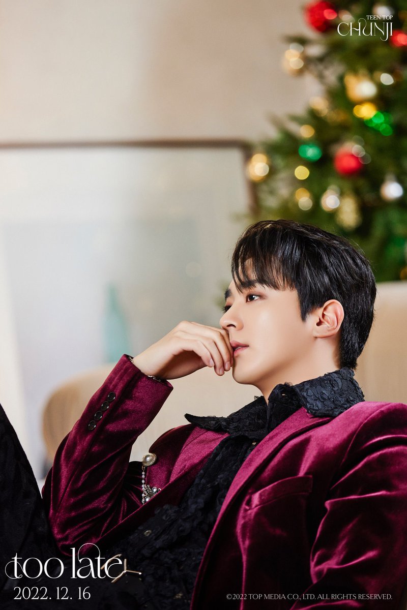 TEEN_TOPFR's tweet photo. [🔔] 091222 | #CHUNJI sortira un premier single en solo intitulé ‘TOO LATE’ le 16 décembre prochain ! 💜 https://t.co/1o5asB6Ty8