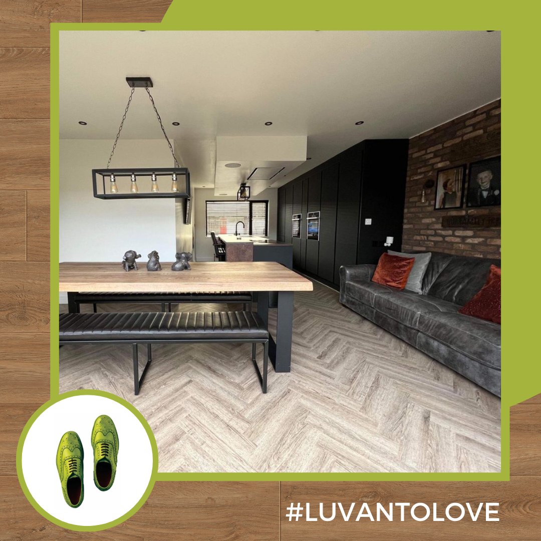 🥰We simply do not have enough words! 🥰
Love, love, LOVE this from <a href="/MattWi11iams/">Matt Williams (Elvet Flooring Solutions)</a> @ Elvet Flooring Solutions!💚
Has a reclaimed oak herringbone install ever looked as good as this?!
Keep tagging Luvanto and we’ll keep sharing!
#luvanto #luxury #luxuryflooring #flooring #homedecor