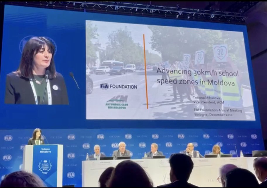 Privileged to hear Tatiana Mihailova of the ACM, FIA Club, present her impressive results in reducing speeds around schools in Moldova and getting the government to act to reduce speeds! Even more privileged to be their partner in EASST 😍