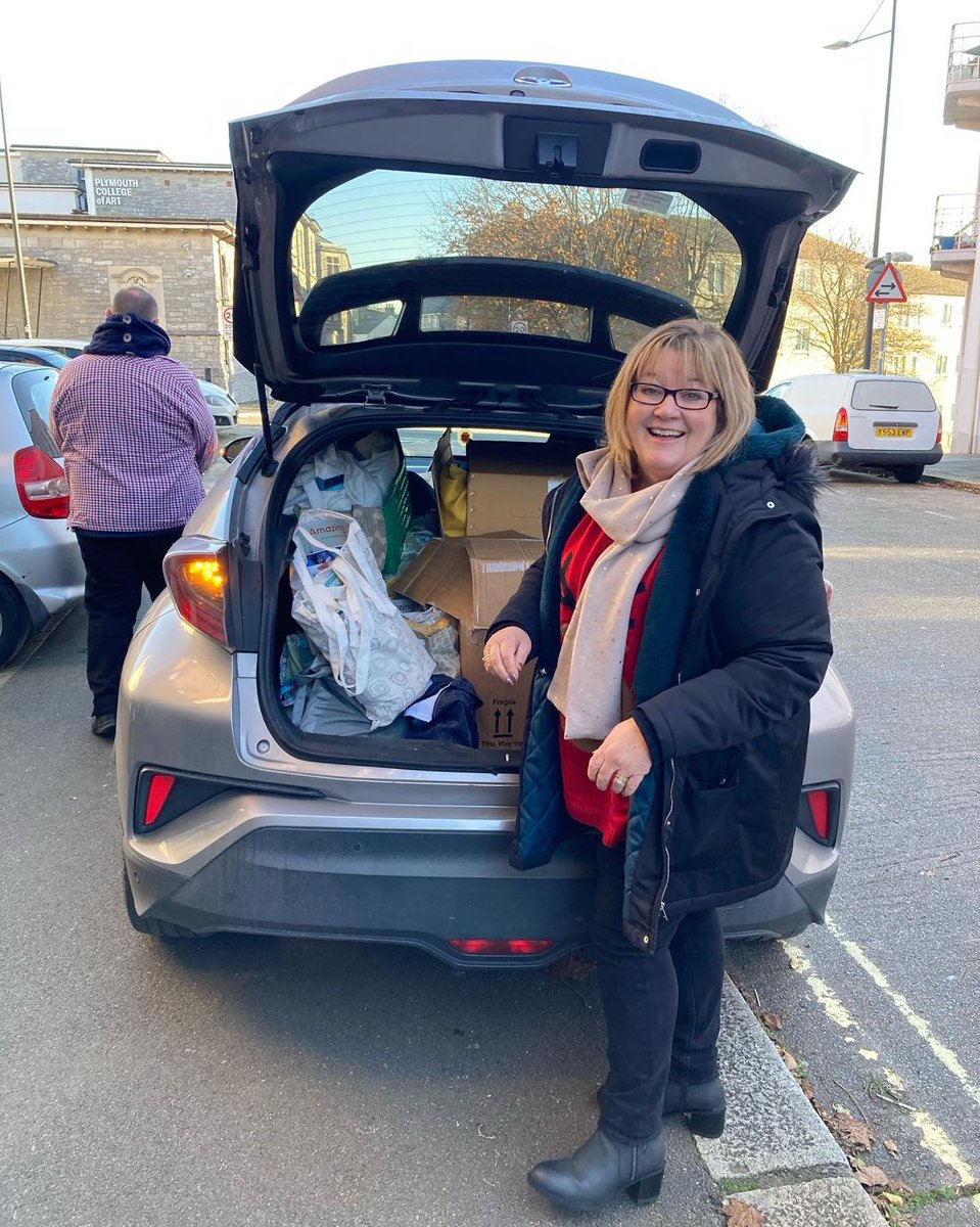 After months of collaboration we're delighted to deliver 100 Gift Bags brimming with chocolate, toiletries and stationery for Care Leavers @care_journeys <a href="/barnardos/">Barnardo’s</a> 
Massive thanks to all who contributed to make this such a success. 
#ItsWhatWeDo #PositiveDestinations #Christmas