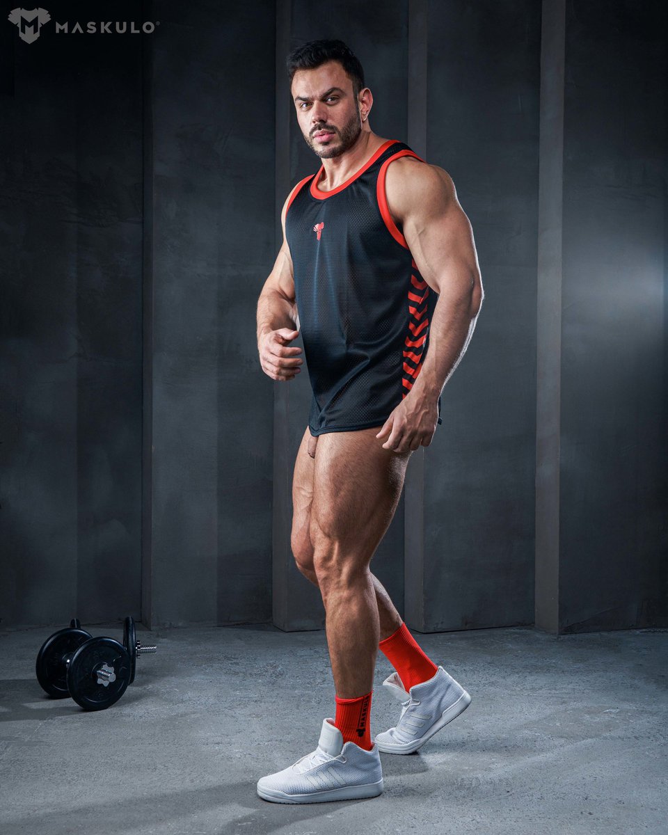 Lookbooknowraw's tweet photo. Maskulo Stephan Pereverzev https://t.co/uQgsNEjMw1