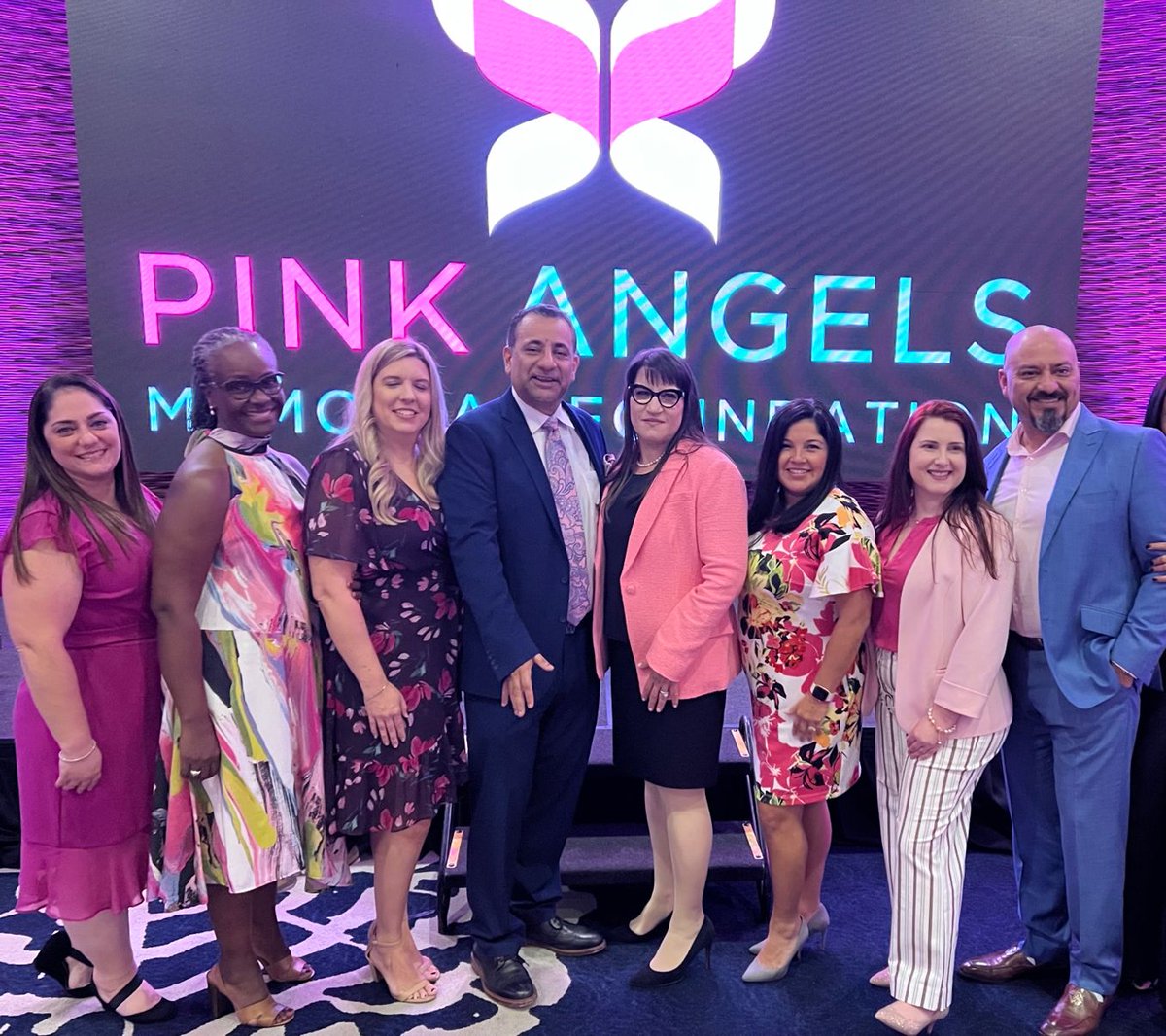 Thank you 💗PINK ANGELS 💗 @MCIStrong @mhshospital Foundation for your commitment to supporting #breastcancer patients and programs. Another great year and another great Touch of Pink party in Fort Lauderdale! @FLASCO_ORG 
#memorialcancerinstitute
#moffittmemorialcancerinstitute