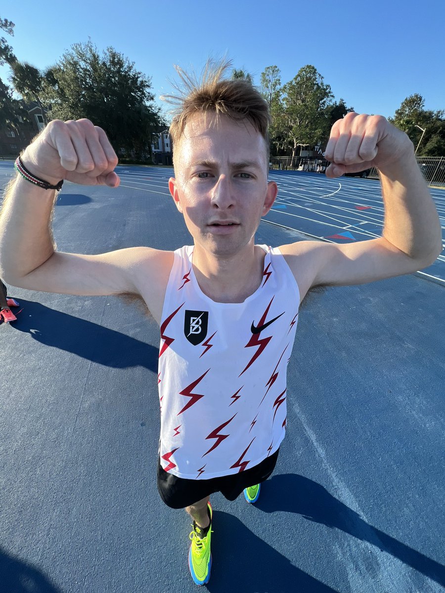 AndersonBobo_'s tweet photo. 4:56 mile with @JesseMillson23 - had to get it in 2022 and continue the streak https://t.co/jLyUOLlSV4