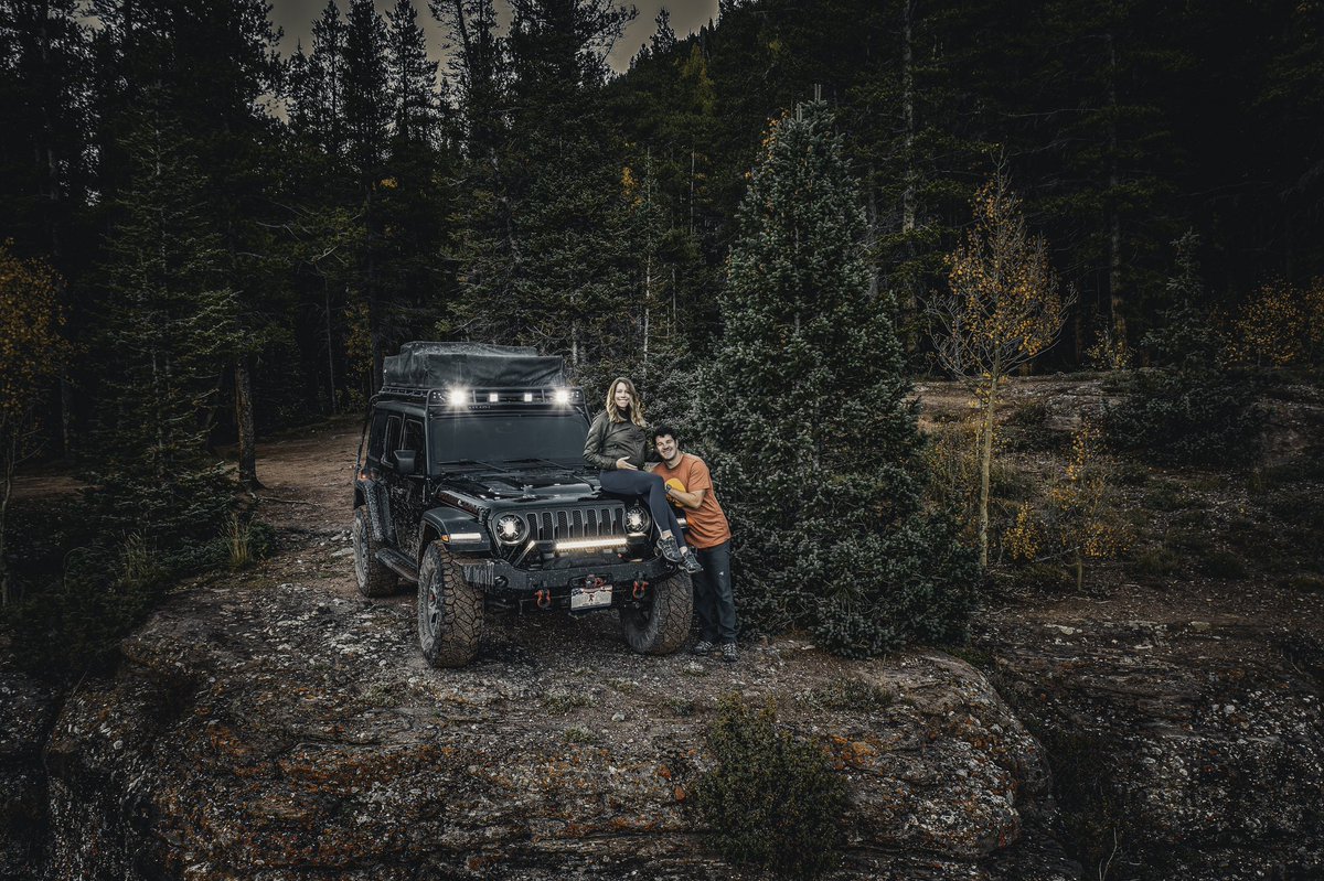 ColoradosJeep's tweet photo. Trail blazin’ into the weekend ⛰️🤘🏼Have a great Friday! 

#jeep #jeepwrangler #jeeprubicon #jeepfamily #jeeplife #mountains #frontendfriday #jeepchicks #jeepgirl #colorado #coloradolife #mountainlife #trailblazers #itsajeepthing #getoutside #explorepage #camping https://t.co/X0xdipL70x