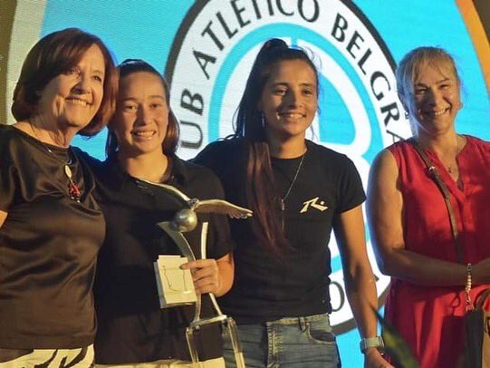 cotymias's tweet photo. Premios #Condor2022.

En el estadio Mario Alberto  Kempes  se vivió una noche de festejos y reconocimientos 🏟✨Evento que organiza anualmente la Agencia Córdoba Deportes.

🤸‍♀️⛹️Felicito a quienes fueron reconocidos por su dedicación y talento. https://t.co/YQJN8VL9gA