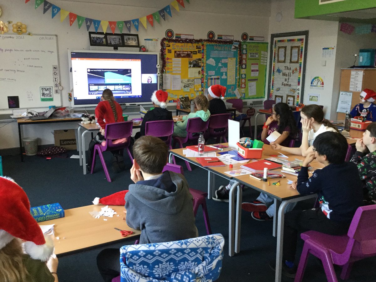 AHMissThake's tweet photo. Today the children made snowflakes and have learned about symmetry on a zoom call  with @STEMAmbassadors . We also heard about some amazing STEM careers . https://t.co/I6DeRBxD4t