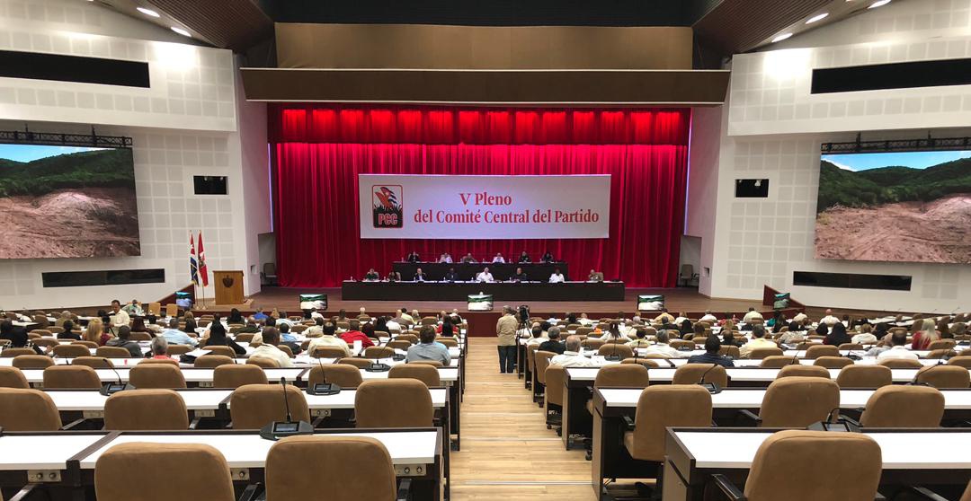 #Cuba Inicia #VPlenoCC del Comité Central del Partido con la presencia de su Primer Secretario y Presidente de la República <a href="/DiazCanelB/">Miguel Díaz-Canel Bermúdez</a> y el Secretario de Organización <a href="/DrRobertoMOjeda/">Dr. Roberto Morales Ojeda</a>