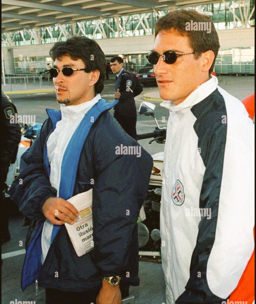 MufaPy's tweet image. Imposible competir contra ellos.

De otra galaxia🇵🇾😎.