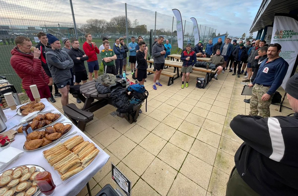CommandoTRG's tweet photo. The Officers vs. Seniors Bootmatch 2022. โฝ๏ธ
Congratulations to this years winners, the Seniors! ๐
A massive thanks to @GMC_Manager for hosting the event and providing some much needed hot food & drink!
#Sport #Commandofamily #Football #GMC https://t.co/YLXoYd16PR