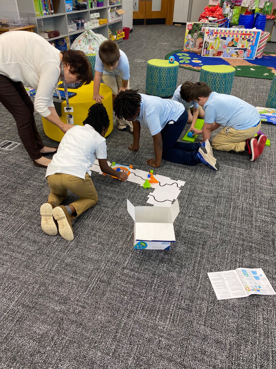 Shawndra Riles tweet media