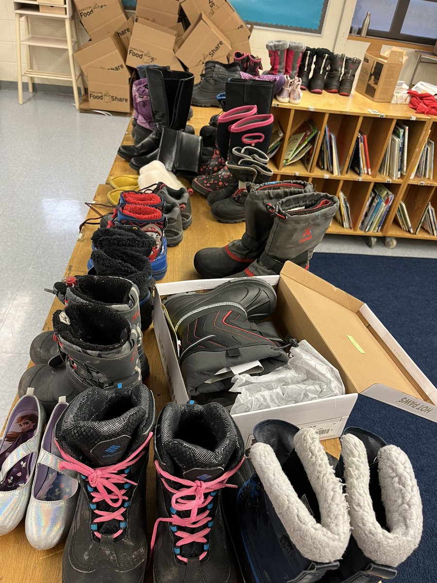 Our FREE winter clothing store is set up and ready for families to come and help themselves to what they need. There are many fabulous items available to stay warm this winter. Thanks to @Panabaker_HWDSB for the great donations.