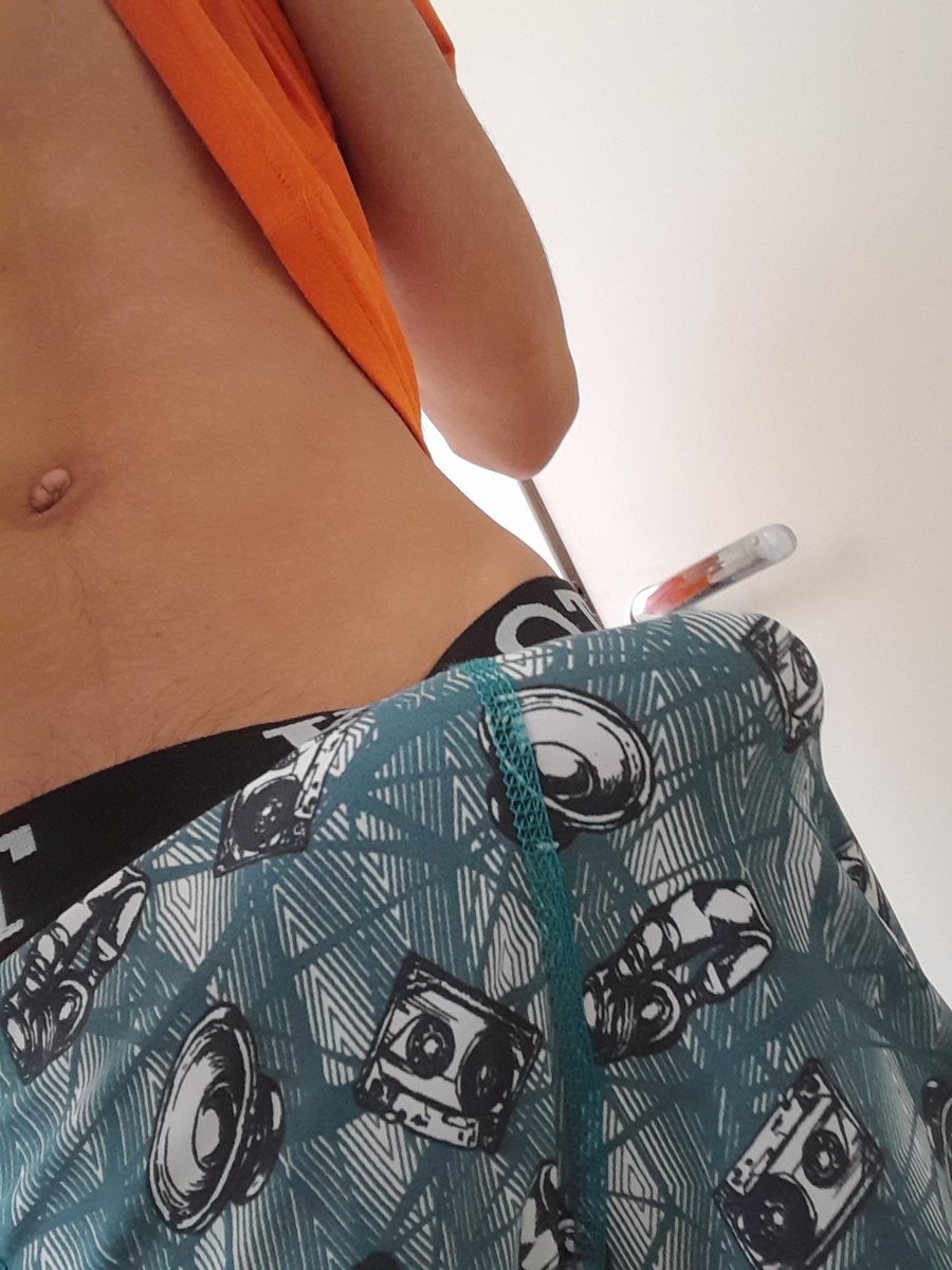 Novin_21cm's tweet photo. Vem tirar minha cueca bb 🍆❤️‍🔥 https://t.co/KfGsvCCXEq