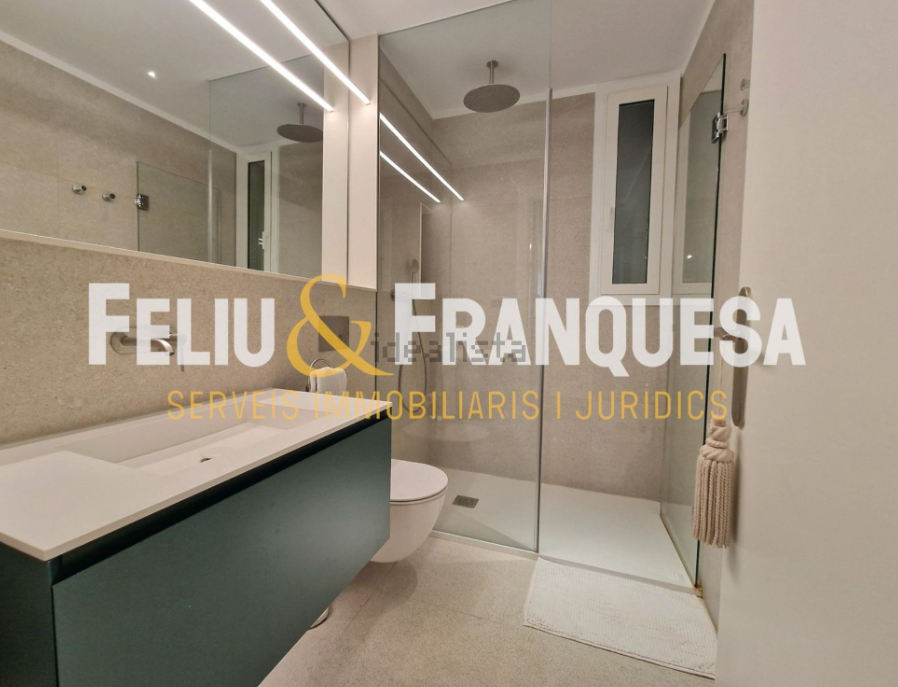 FeliuFranquesa's tweet photo. 🔸️ EXCLUSIU PIS TIPUS LOFT, EXTERIOR, COMPLETAMENT REFORMAT A BARCELONA 🔸️

📏 97M²
🛋 Saló-menjador
👨‍🍳 Cuina oberta totalment equipada
🛁 2 banys
📍 Zona cèntrica (El Fort Pienc)

🔹️ 450.000€ 🔹️

📲 https://t.co/MzjRxnvxyA

#Immobiliària #Barcelona #Loft #Estudi https://t.co/SBQrgio9mG
