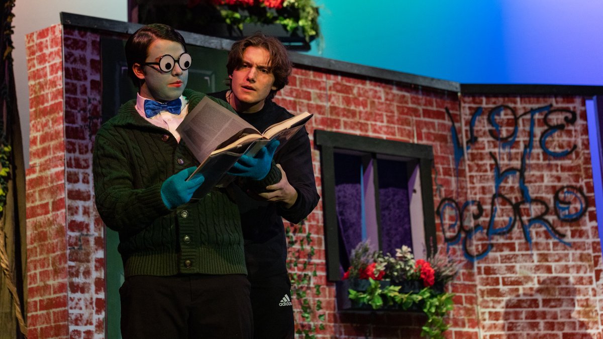 WoodlandHillsHS's tweet image. 🎵"There are fun things to do, but they can't come to you. So come on, let's go out and explore!" 🎵

Stop on down to Avenue Q tonight and tomorrow night at the Thomas G. Crone Auditorium. Showtime both nights is 7:30 p.m. Tickets are $8 at the door.

You don't want to miss this!