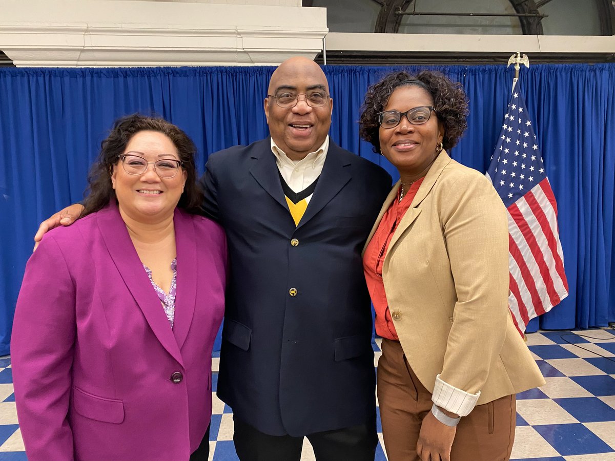 NYCHousing's tweet image. We celebrated 10 yrs of HPD's M/WBE Building Opportunity Initiative! Created to address disparities in M/WBE participation in #AffordableHousing development, this initiative focuses on building capacity, increasing access to capital, gaining experience, &amp;amp; strengthening networks.