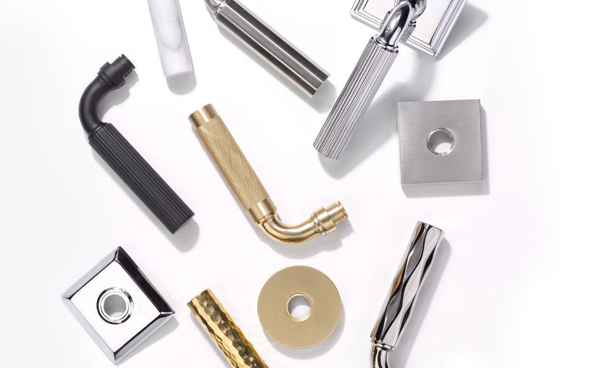 Bauerware's tweet image. EMTEK SELECT LEVERS
The Emtek Select Lever program offers a new level of customization: choose your textured lever grip, stem design, and pair with any of our available rosettes options-- in any mix of finishes- made just for you and your home project