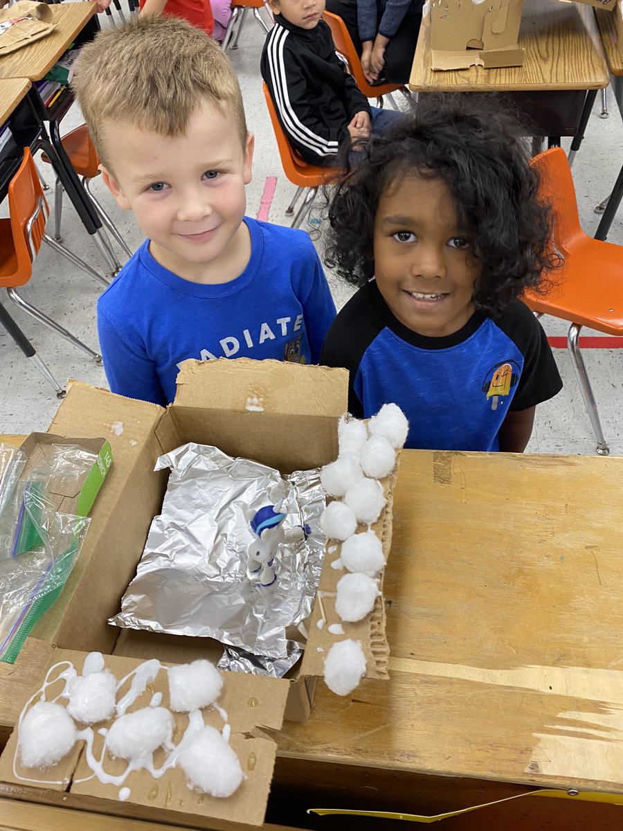 MrsJSEBanks's tweet photo. REINDEER WEEK! We were engineers and built reindeer shelters, and we read Rudolph &amp; learned beginning middle end. So proud of them! 💙💛🦌 @claywellcougars https://t.co/q5WkvXdGBZ