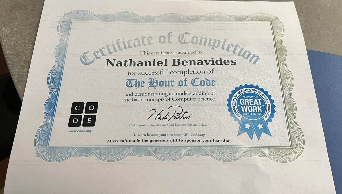 Introtostem's tweet photo. #CSEdWeek2022 New Milford Students code! #HourOfCode @PrincipalNMHS https://t.co/nogjOIxroO