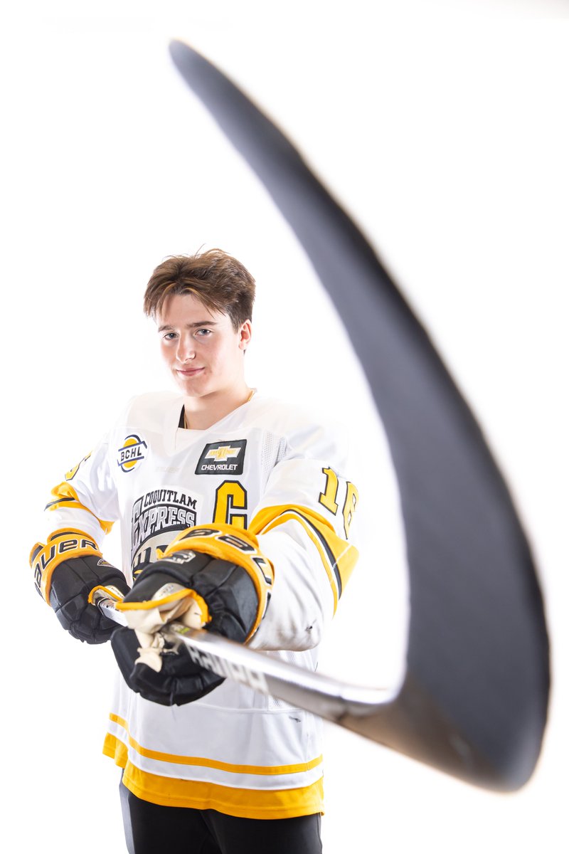 Karen Pauls (@karenpaulscbc) on Twitter photo We see what coaches/GMs are doing to get junior players out of their insular hockey bubble and develop good young men, not just elite athletes. Also, why <a href="/iandvln/">Ian Devlin</a> mentors younger players. That's tonight on <a href="/CBCTheNational/">CBC News: The National</a> with <a href="/ianhanomansing/">Ian Hanomansing</a>. <a href="/mjhlhockey/">MJHL</a> <a href="/BCHockeyLeague/">BCHL</a> We see what coaches/GMs are doing to get junior players out of their insular hockey bubble and develop good young men, not just elite athletes. Also, why <a href="/iandvln/">Ian Devlin</a> mentors younger players. That's tonight on <a href="/CBCTheNational/">CBC News: The National</a> with <a href="/ianhanomansing/">Ian Hanomansing</a>. <a href="/mjhlhockey/">MJHL</a> <a href="/BCHockeyLeague/">BCHL</a>