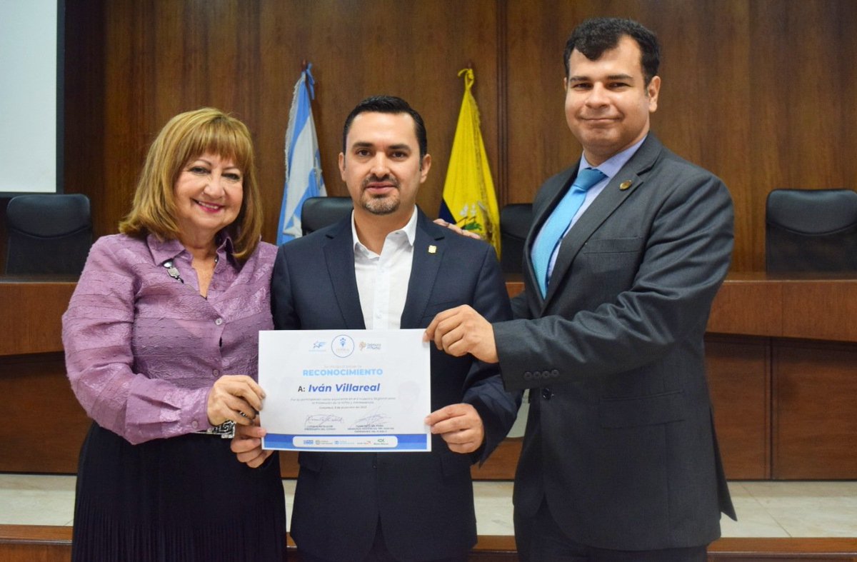 CCPID_Guayaquil's tweet photo. #EncuentroProtecciónNiñezAdolescencia

CHARLA MAGISTRAL
➡️ Mgs. Iván Villareal, secretario técnico del @CN_Igualdad

Tema: “Diagnóstico de funcionamiento del Sistema de Protección de Derechos y propuestas del CNII”. https://t.co/LTlxS2WZJd