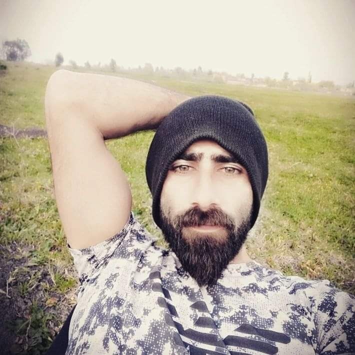 Varmı kendıne güvenen