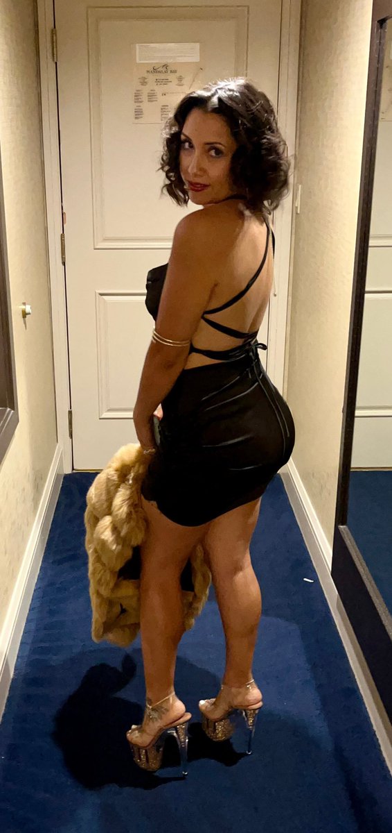 ️ ️SeXXXyasschicanamilf ️ ️ (Official) on Twitter: "RT @chicana_milf83