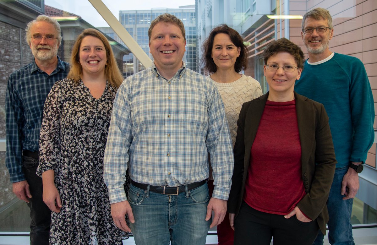 UWBiochem's tweet photo. Three leaders in RNA biology visited @UWBiochem from the German state of Hesse last month as part of an effort to strengthen research cooperation between UW and WI's sister state in Germany. Read more: https://t.co/iuzHf4ddf1 

📷 Laura Vanderploeg

@UWMadisonCALS @UWiscResearch https://t.co/qflIUQ80Li