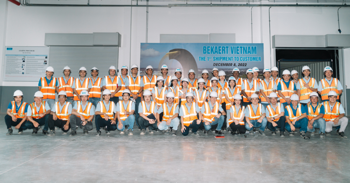 Yesterday, Bekaert lifted the veil of its Vietnam plant with the first shipment to a customer. Bekaert continues its regional expansion to address the growth perspectives for steel cord.

Congratulations to the entire Vietnam team!

#bettertogether #smartsafesustainable