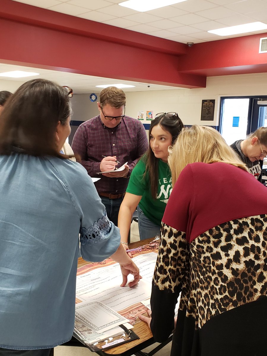 Jennifer Feck tweet media