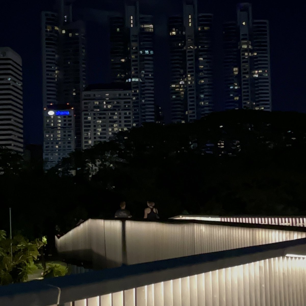 เข้าใจละว่าทำไมสวนเบญถึงน่าไปเดท