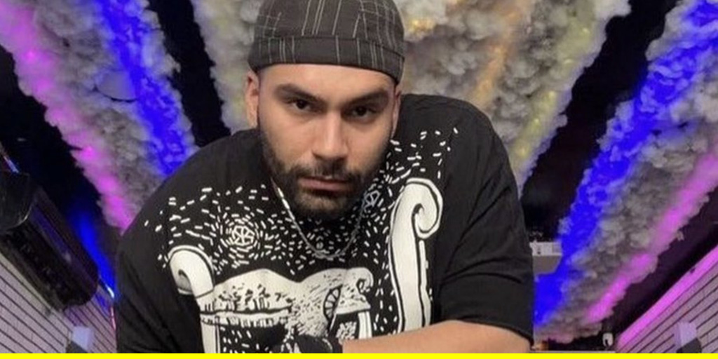 Il s’appelait Mohsen Shekari, il avait 23 ans.
Il vient d’être exécuté par les autorités iraniennes. 

Une exécution qui montre toute la cruauté des autorités.

Nous craignons de nouvelles exécutions dans les jours à venir. #StandWithIranians