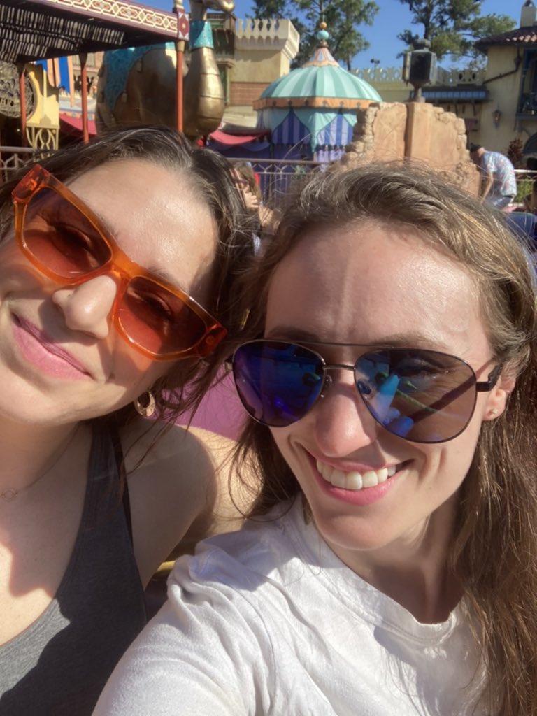 Epic_Disney's tweet photo. 8- carpets @Parkeology #parkeologychallenge https://t.co/A4Ab0o3e3K