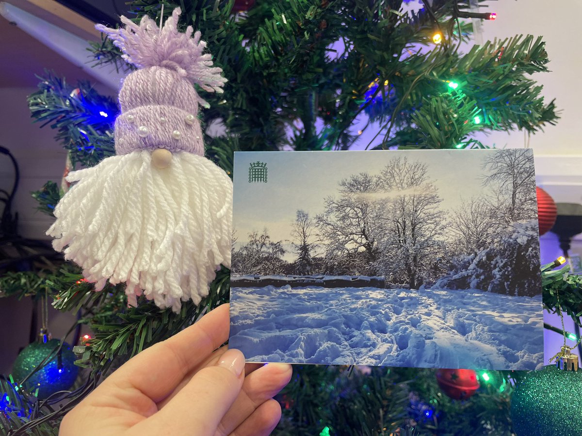 How talented are our staff?? A photo taken by Mrs Richards has been selected as the image for @NickTorfaen 2022 Christmas Cards 
#Abercommunity @Abersychansch