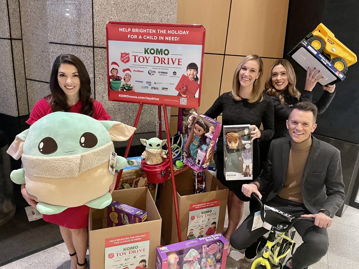 KellyKOMO4's tweet photo. TODAY: The @komonews Toy Drive is underway! Drop off a unwrapped toy at participating Fred Meyer stores, make a donation via ☎️ at 206-217-1237 or shop from this wishlist: https://t.co/YY538qYzo2
THANK YOU! https://t.co/5UR18cAsZf