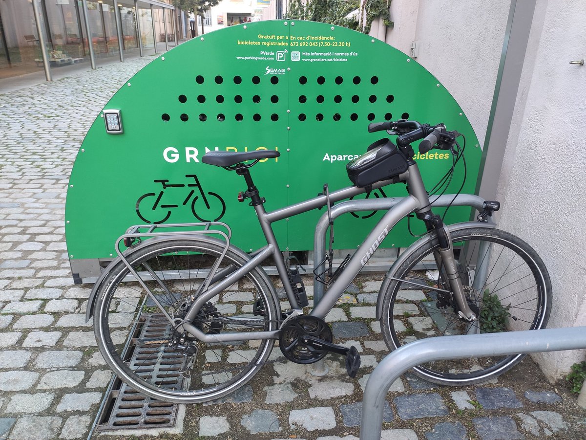 La meva bici no entra als parkings de bicis de <a href="/granollers/">Granollers</a>. Remarcar també que el 0% del trajecte ha estat per carrils bici.