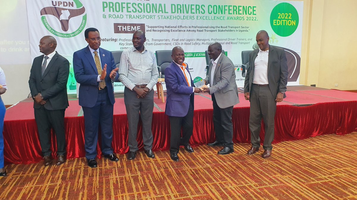 Tondeka3's tweet image. Best Passenger Transport Company of the Year 2022 Award, handed over by @GenWamala

We're now focusing on scaling-up to 1050 buses in the year 2023-2024. Many thanks to our partners @KiiraMotors @AfricaRht @MoWT_Uganda @ScintlUG @Optibus @GoldenDragonBus @KCCAUG @RentCoAfrica ...