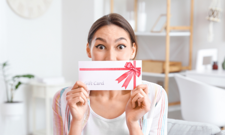 Sei alla ricerca di idee regalo originali🎁? 

Ecco una lista delle migliori gift card Natale 2022

Scegli la più adatta a te e ai tuoi cari

▶️bit.ly/3UJ9IWX

#giftcard #regalo #natale2022