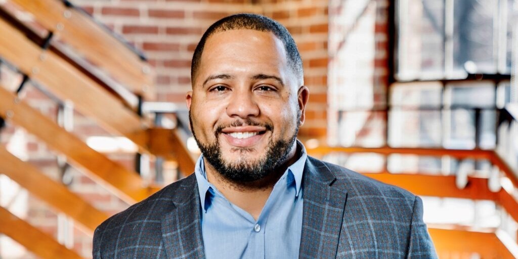 Check out our member spotlight blog about Bryan Bell, owner of Spec16 Lighting! 

In the post, you'll learn how his experience in our Accelerator Program encouraged him to become an official #EOBirmingham member.

bit.ly/3VoBWHn.