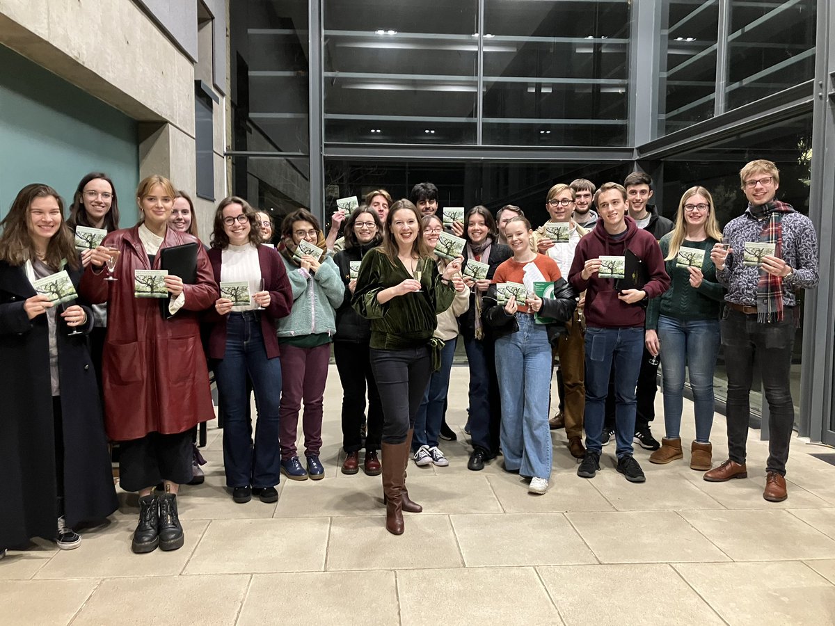 Fitz Choir tweet media