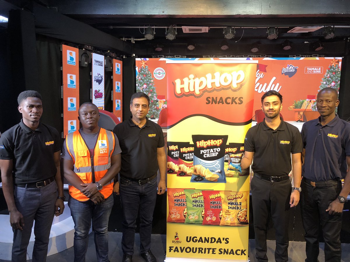 JobanRahul's tweet photo. Today, @hiphopsnacks_ug, launched its campaign with @nextmediaug which will involve engaging activities in the community. By doing this, we show appreciation to our customers who have shown lots of love to the brand. In the coming weeks, expect a lot of exciting activities! https://t.co/pUHrW2SXa1