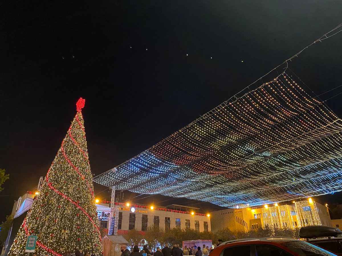 🌠 Belén ya se ha iluminado con las luces de la #Navidad 

🌠 Contadnos... ¿habéis estado en Tierra Santa en estas fechas?