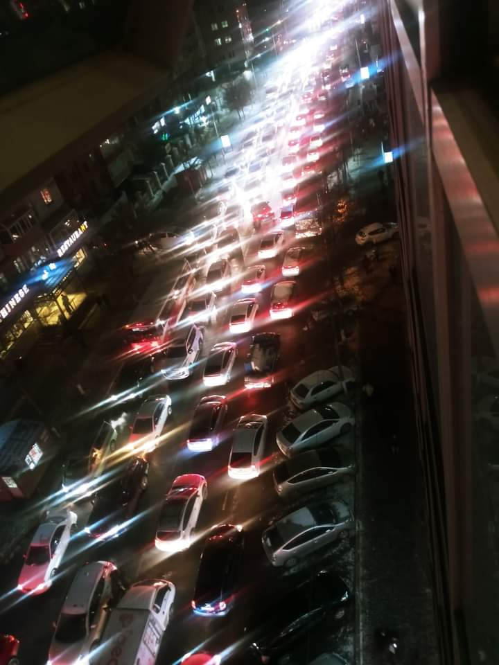 Энэ их түгжрэлээс болоод үнэндээ хүнтэй суух боломж ч алга сдаа😬🥴🥴🥴🥴🥴🥴🥴