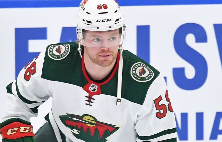 HuxHkyCondition's tweet photo. Talk about full circle!  Tonight @masonshaw_23 playing against @EdmontonOilers with the @mnwild !  Pretty crazy how much the little thing’s mean!  @GenePrincipe @EdmontonJack @SportsnetSpec @Sportsnet @WildJoeRadio @mnwildPR https://t.co/fI1baZtp6t