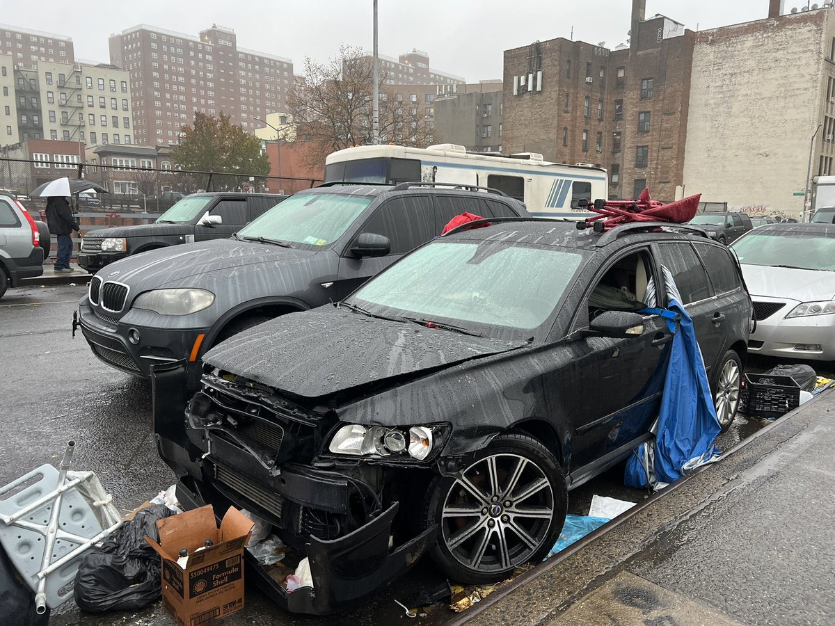 SillTroy's tweet photo. @NYPD46Pct please help! Nelson Overpass between X BX &amp; 172nd has been used as an illegal auto repair shop for years.  Blocks traffic and takes up parking spots! https://t.co/CtP6U6FIJj