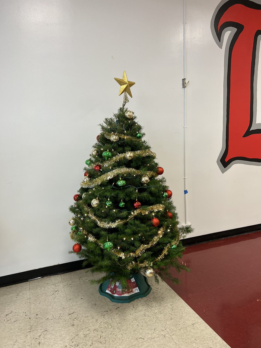 LHS Leo Club tweet media