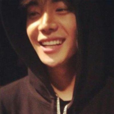 One jaewon pics tweet media