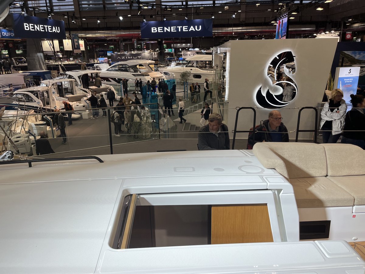 Arkema_group's tweet photo. The 2022 @NauticParis was the opportunity to introduce @GroupeBeneteau's #First44, the first production sailboat model⛵ made with our #Elium® thermoplastic resin for recyclable composites.

👋Join us until tomorrow to discover this eco-friendly concept boat hall 1 booth F42. https://t.co/ZOtsh9Xsbw