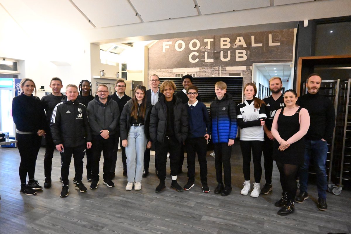 FulhamFCFound's tweet photo. Well done to our #PLKicks Youth Forum who presented to the @fulhamfc Management Board earlier this week! 
 
Their safeguarding presentation included issues that put our youth at risk, ‘hotmapping’ their journey home, &amp; an interactive quiz around new slang words.
 
@PLCommunities https://t.co/i6Bg40O74C
