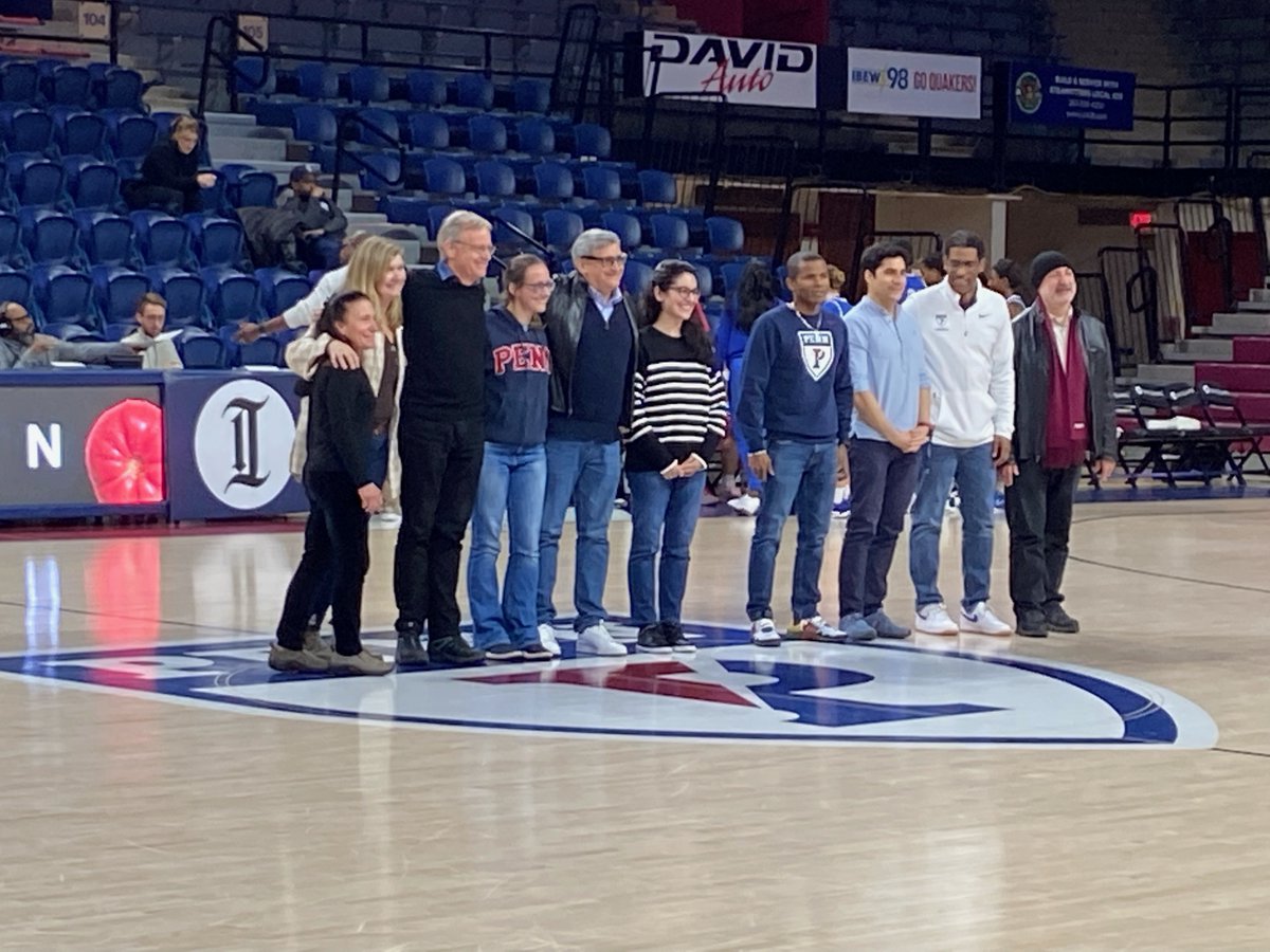 Italian Professor @evadelsoldato was honored yesterday as one of the Most Valuable Professors by Penn's Women's Basketball team! We are all so proud! 
<a href="/PennWBB/">Penn Women's Basketball</a>