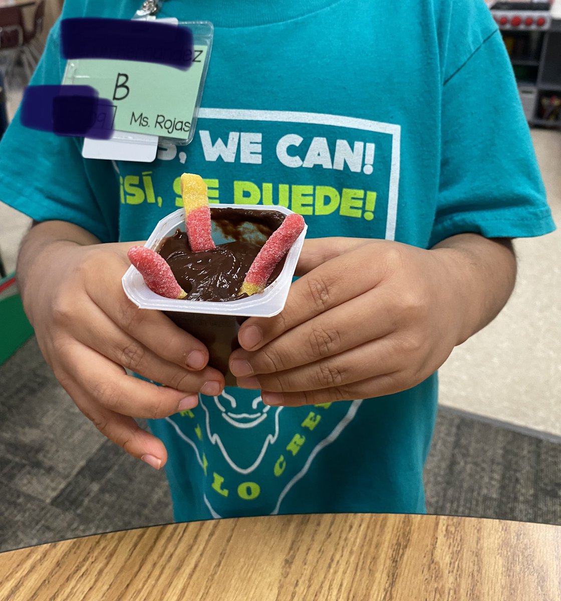 Kindergarten learned about soil and the importance of why we need soil on earth 🌎🧑‍🔬🪴👩‍🔬
